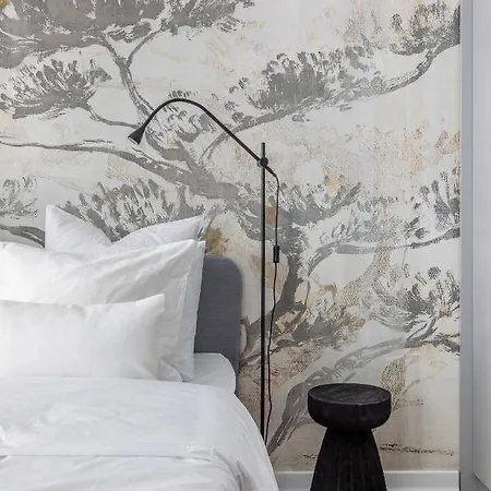 North By Urbanesq Cloud 9 D Apartman *