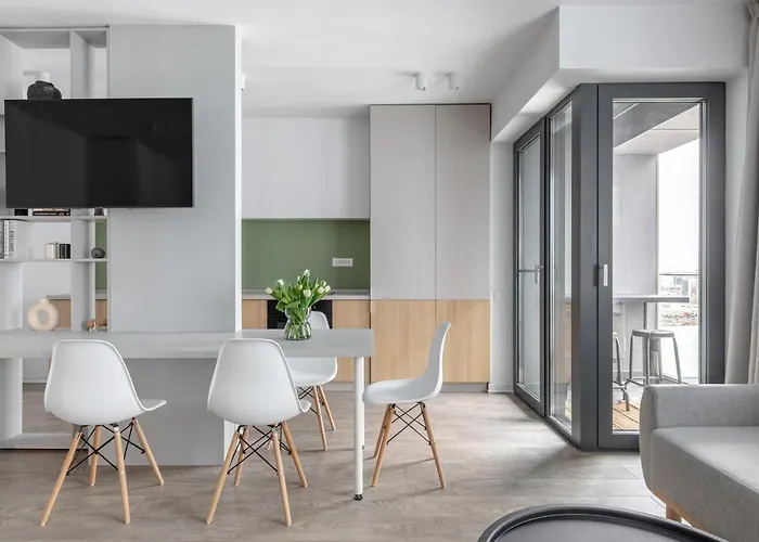 North By Urbanesq Cloud 9 D * Bucureşti