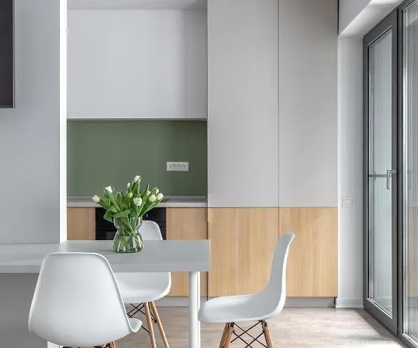 North By Urbanesq Cloud 9 D בוקרשט
