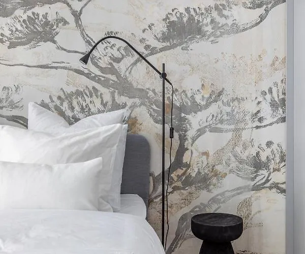 North By Urbanesq Cloud 9 D Апартаменти *